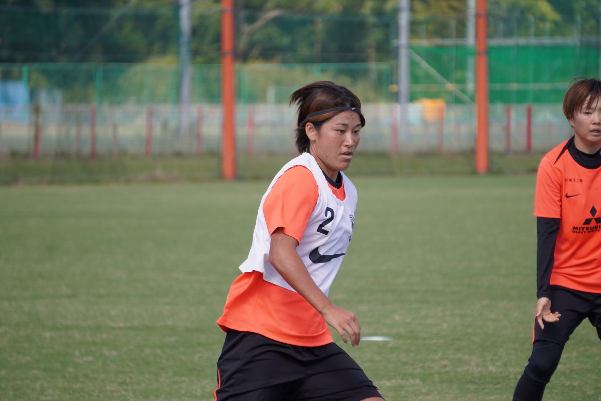 三菱重工浦和レッズレディース　高橋はな