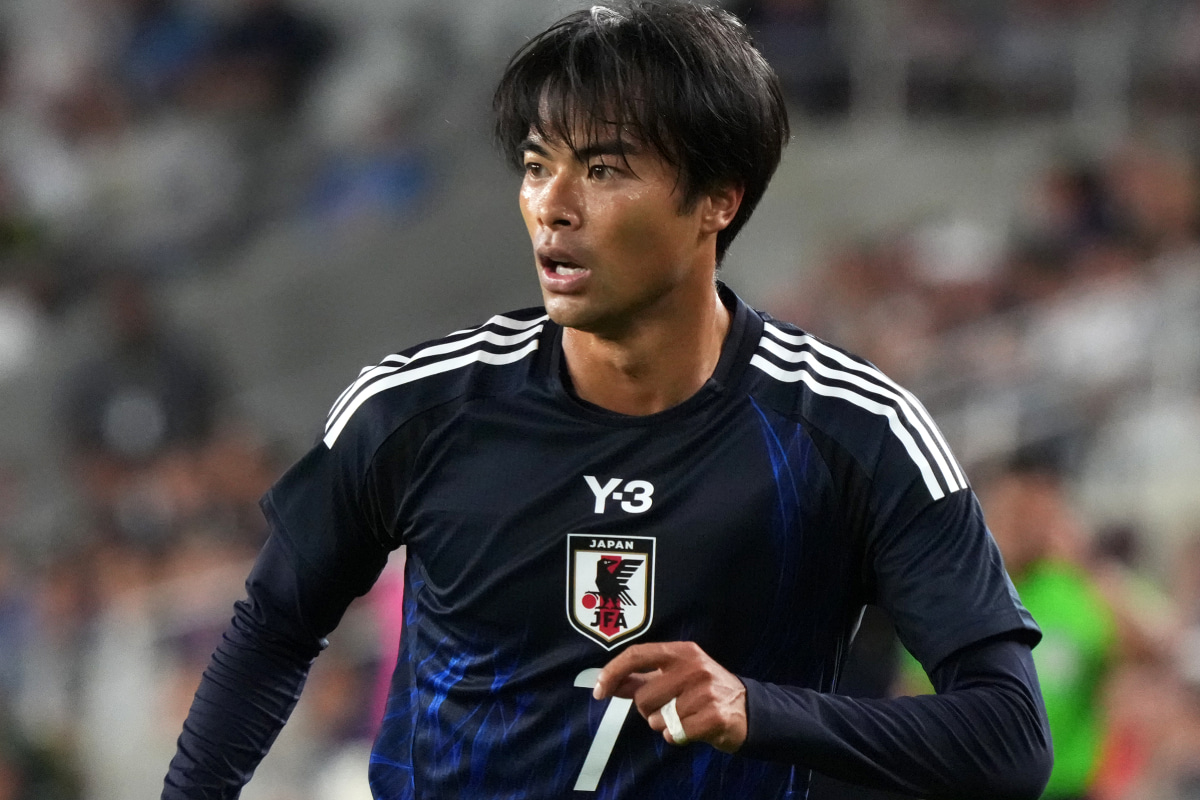 日本代表　三笘薫