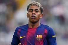 バルセロナFWラミン・ヤマル