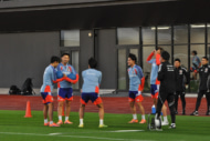 リラックスしたサッカー日本代表選手たち