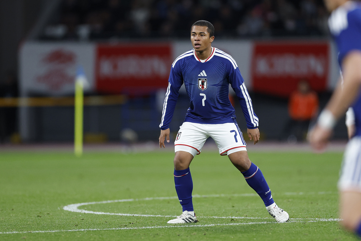 サッカー日本代表MF藤田譲瑠チマ