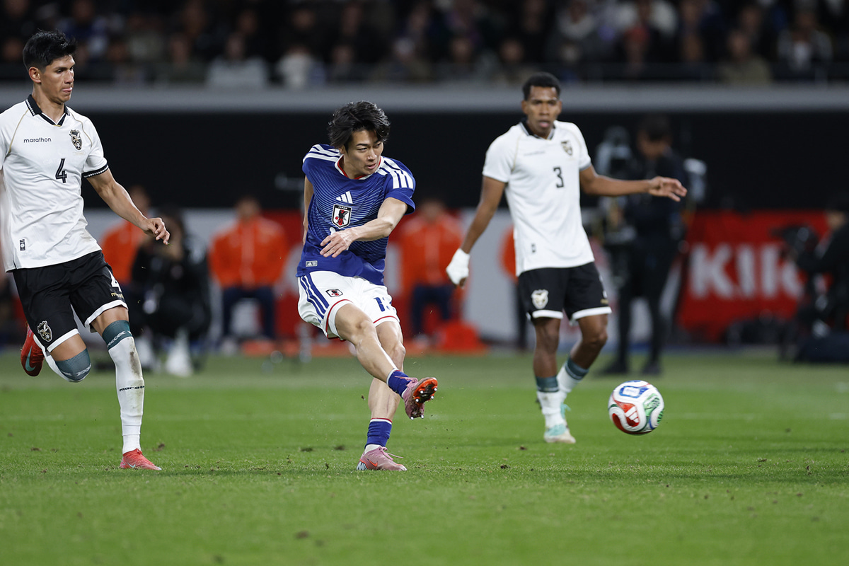 サッカー日本代表MF中村敬斗