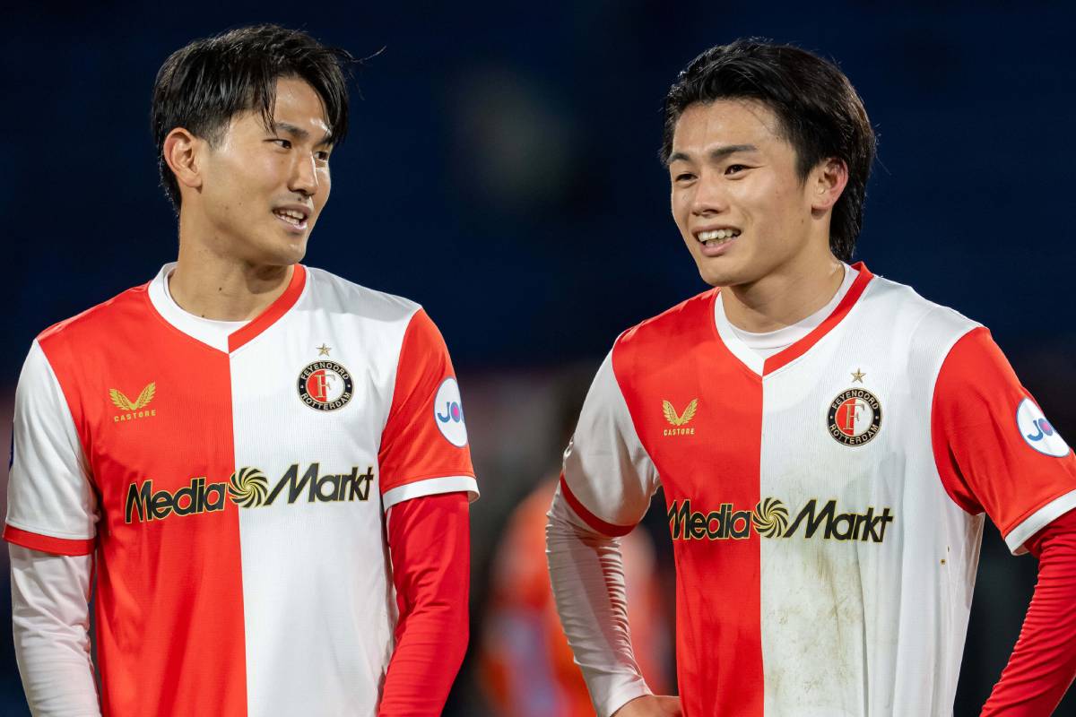 フェイエノールトに所属するサッカー日本代表DF渡辺剛とFW上田綺世