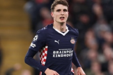 PSVに所属するFWフース・ティル