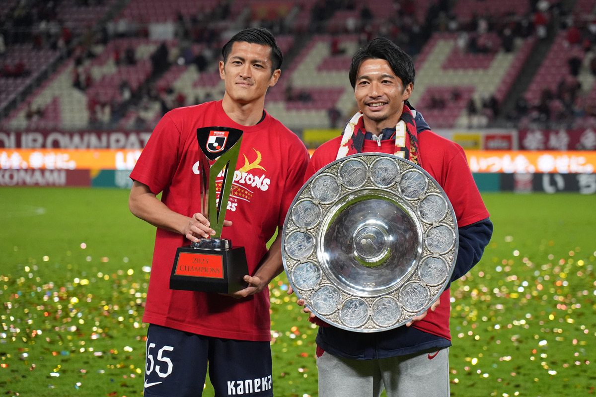 鹿島アントラーズの植田直通と柴崎岳