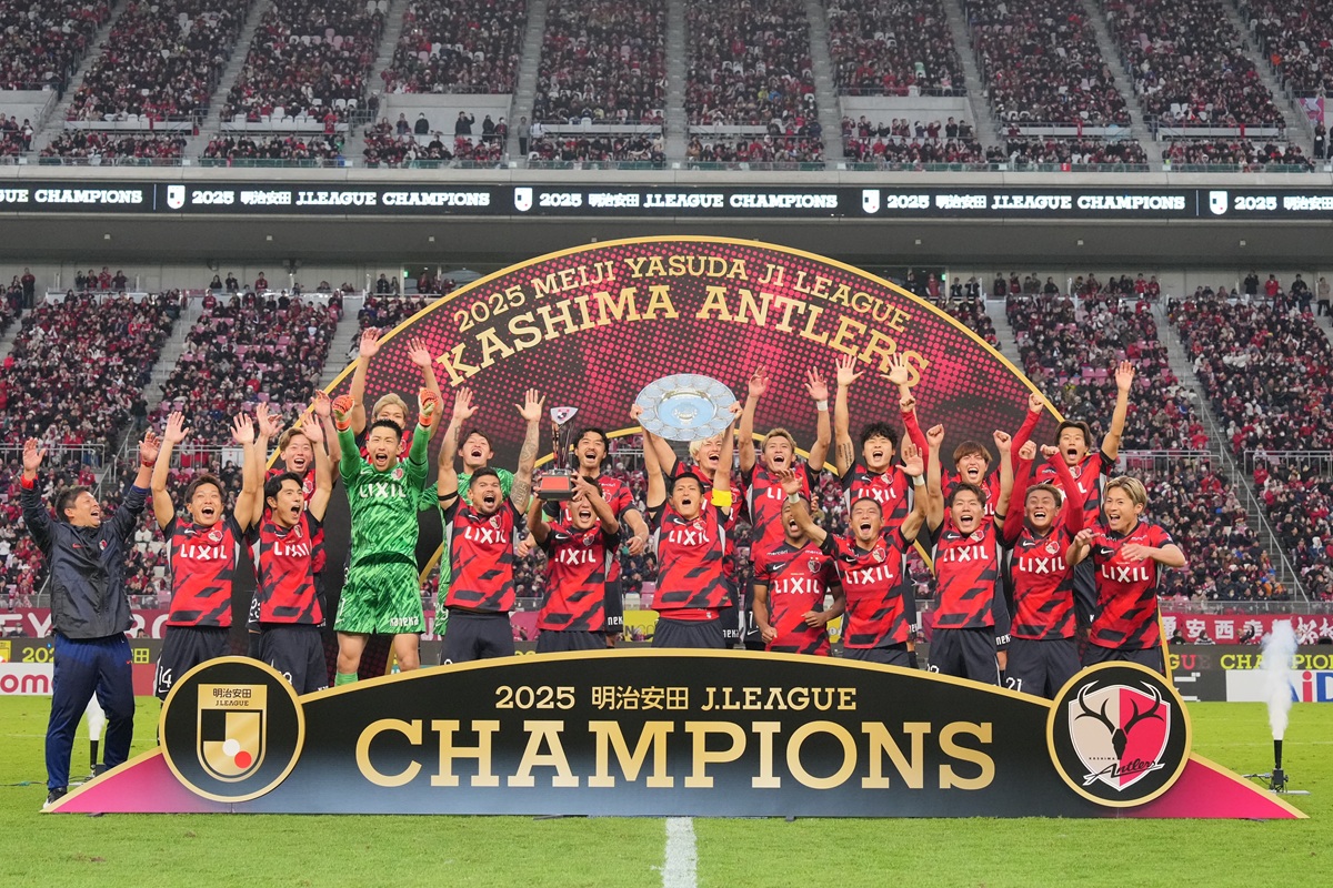 「2位も最下位も一緒」だった“あの頃の”強さが蘇ったわけ。突き詰めた「らしさとは何か」の答え【鹿島アントラーズ 33年間の記憶／連載コラム第1回】