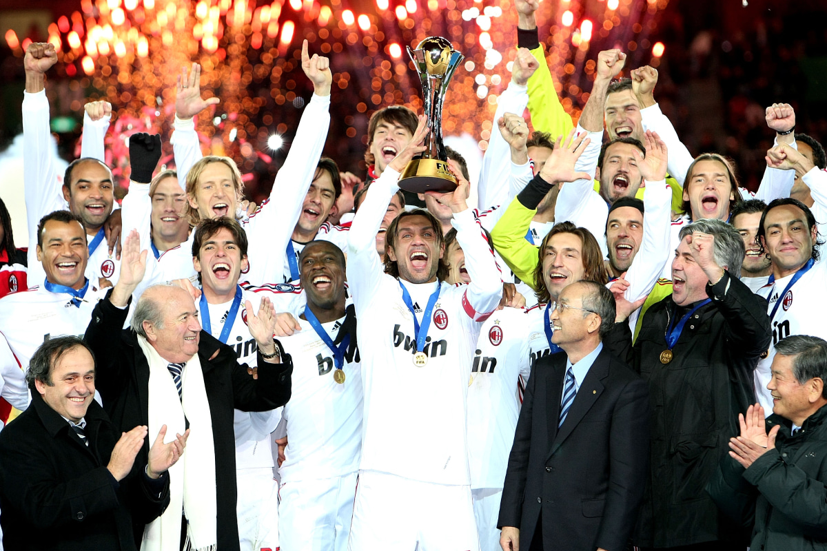 FIFAクラブワールドカップジャパン2007を制したACミラン