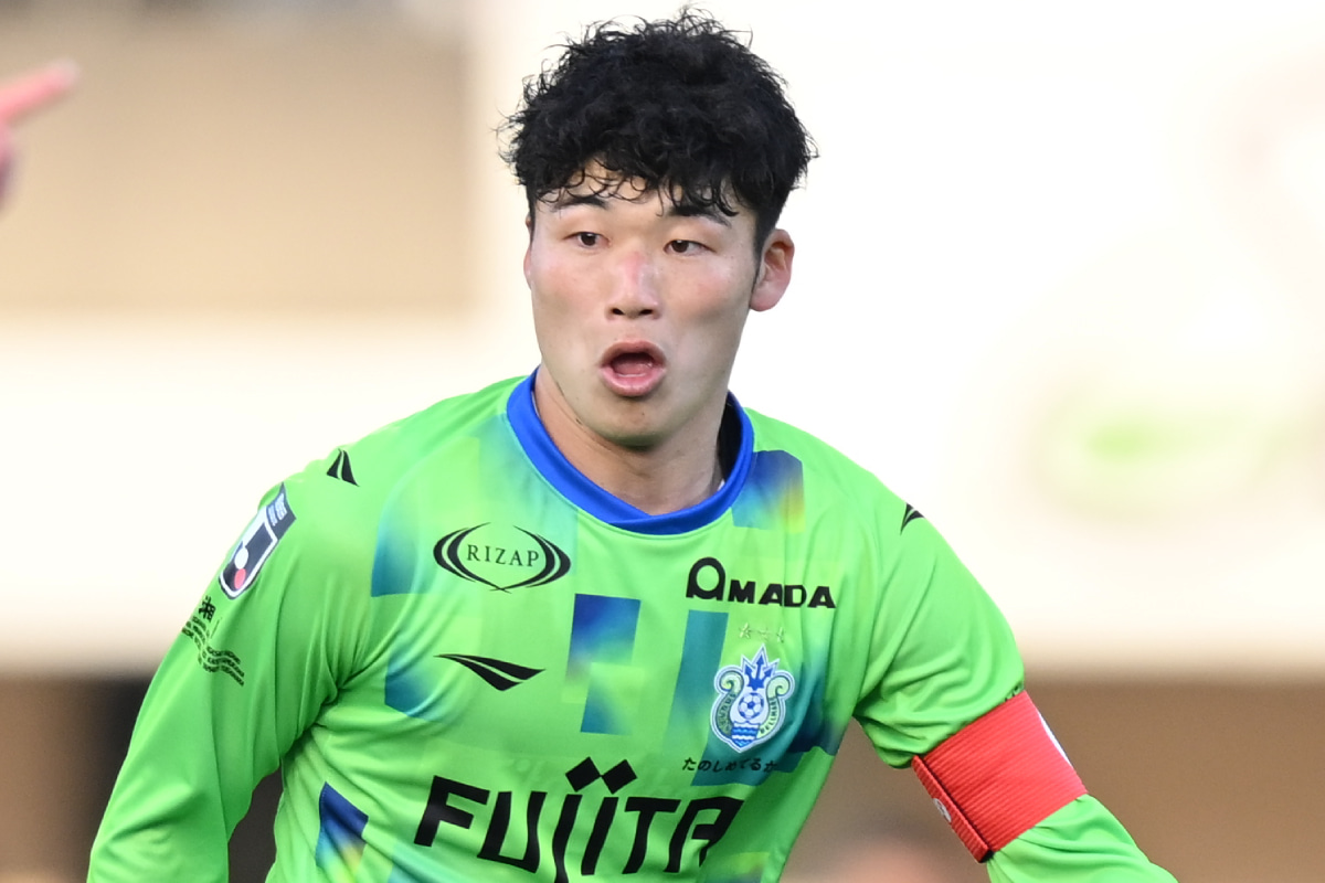 湘南ベルマーレFW鈴木章斗