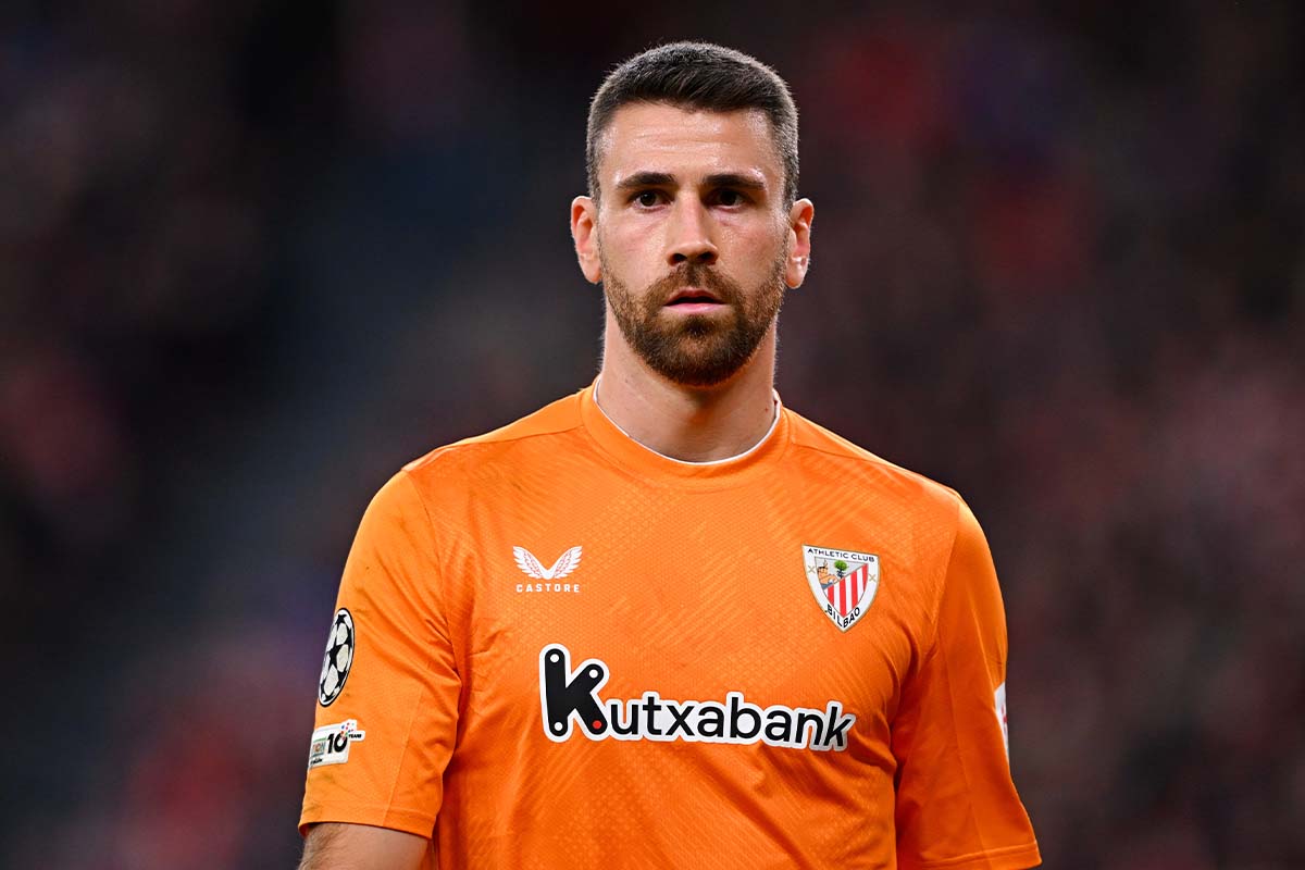 スーパーブロック2連発！ アスレティック・ビルバオのDFとGKが絶体絶命のピンチを防ぐ！ 王者PSG相手に無失点