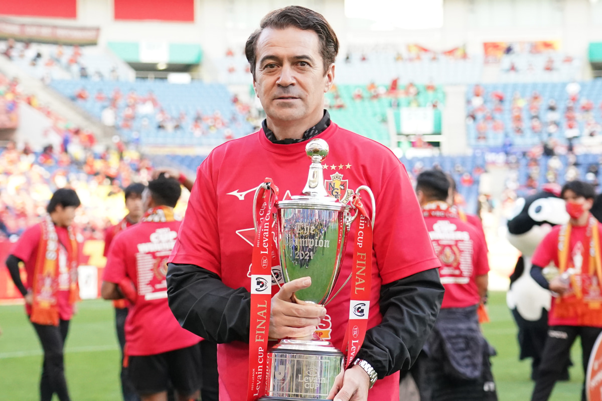 名古屋グランパス時代のマッシモ・フィッカデンティ