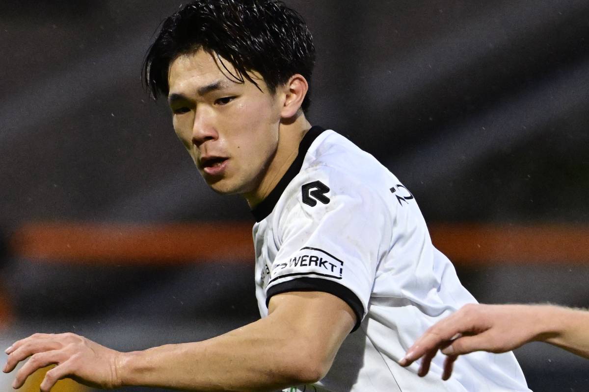 NECナイメヘン塩貝健人