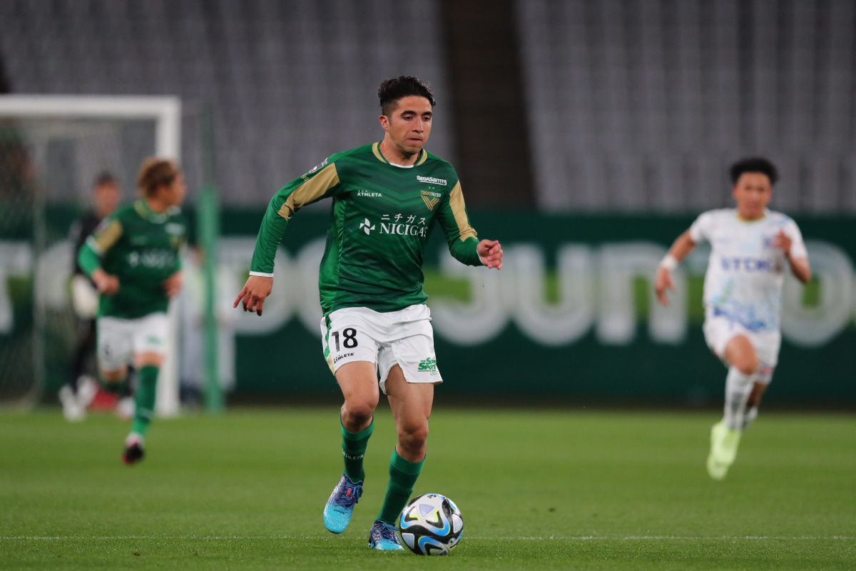 東京ヴェルディ、バスケス・バイロン