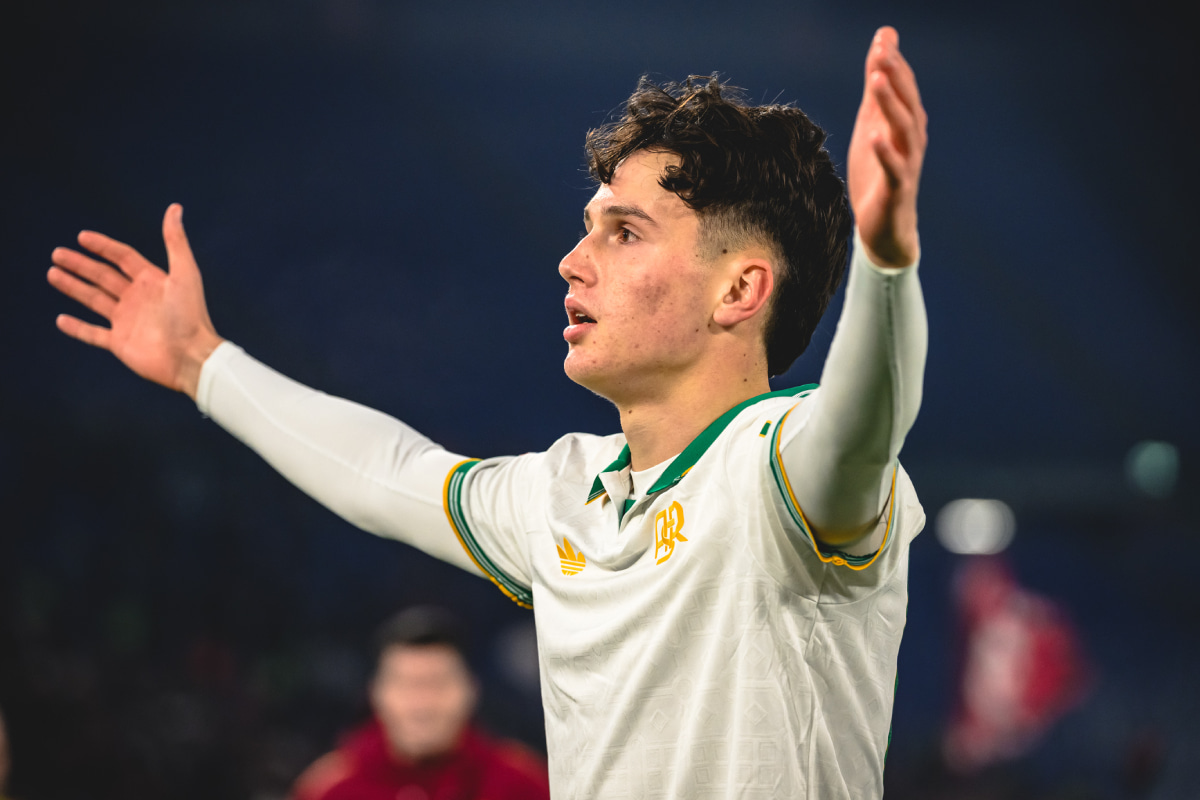 16歳が鮮烈デビュー！ ローマFWアリーナ、欧州5大リーグ所属の2009年生まれとして初ゴール！ 衝撃のファーストタッチ弾