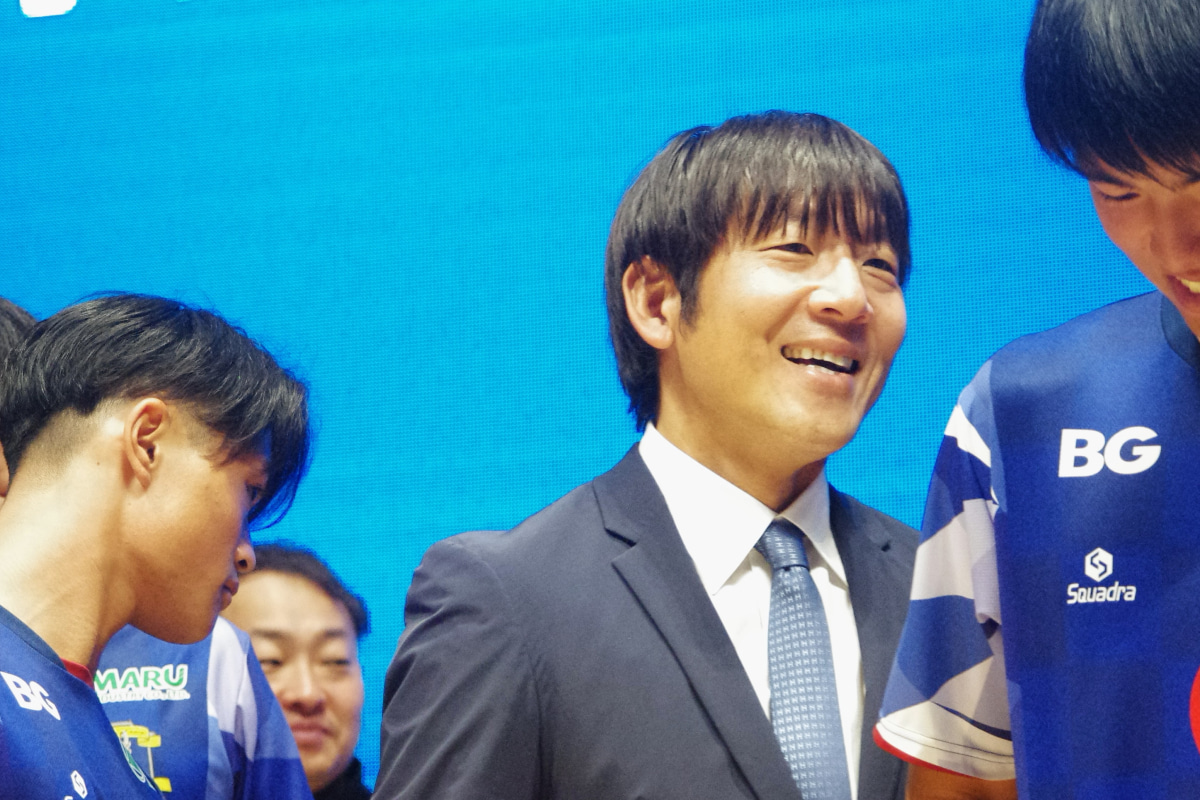 奈良クラブ、大黒将志監督