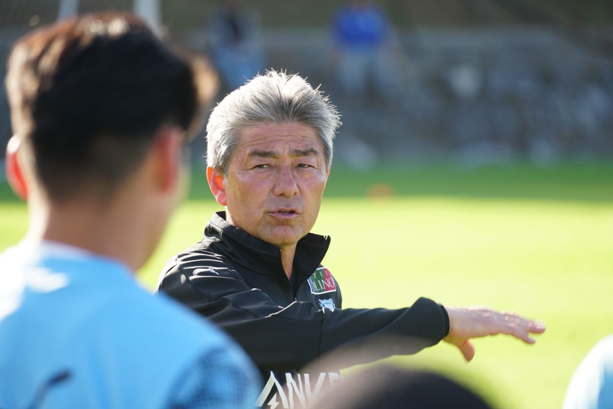 川崎フロンターレ　長谷部茂利監督