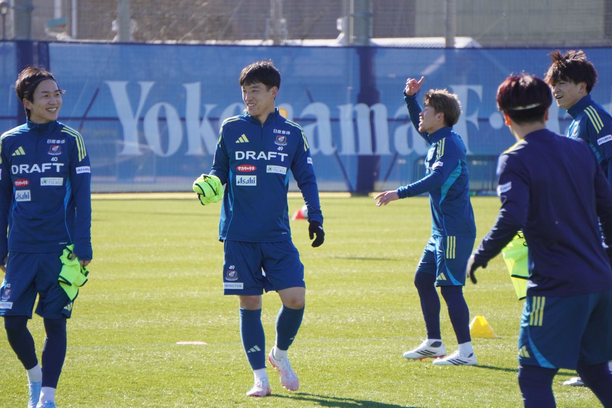 横浜F・マリノス　村上慶