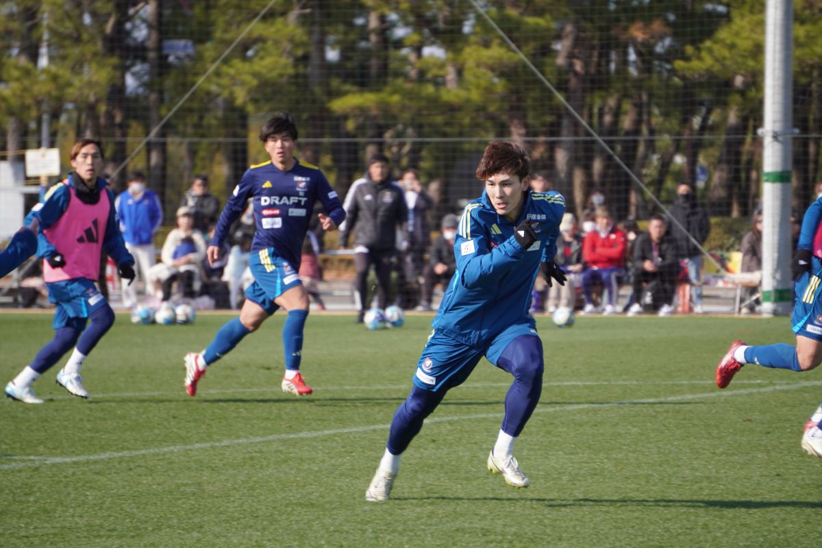 横浜F・マリノス　加藤蓮