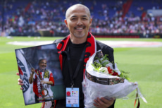 かつてフェイエノールトでプレーした小野伸二氏