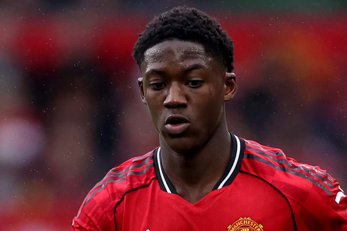 「非常に印象的だ」マンU新体制の完全主力！途中出場から一転して連続フル出場。5試合無敗に導いた“影の立役者”のプレー集