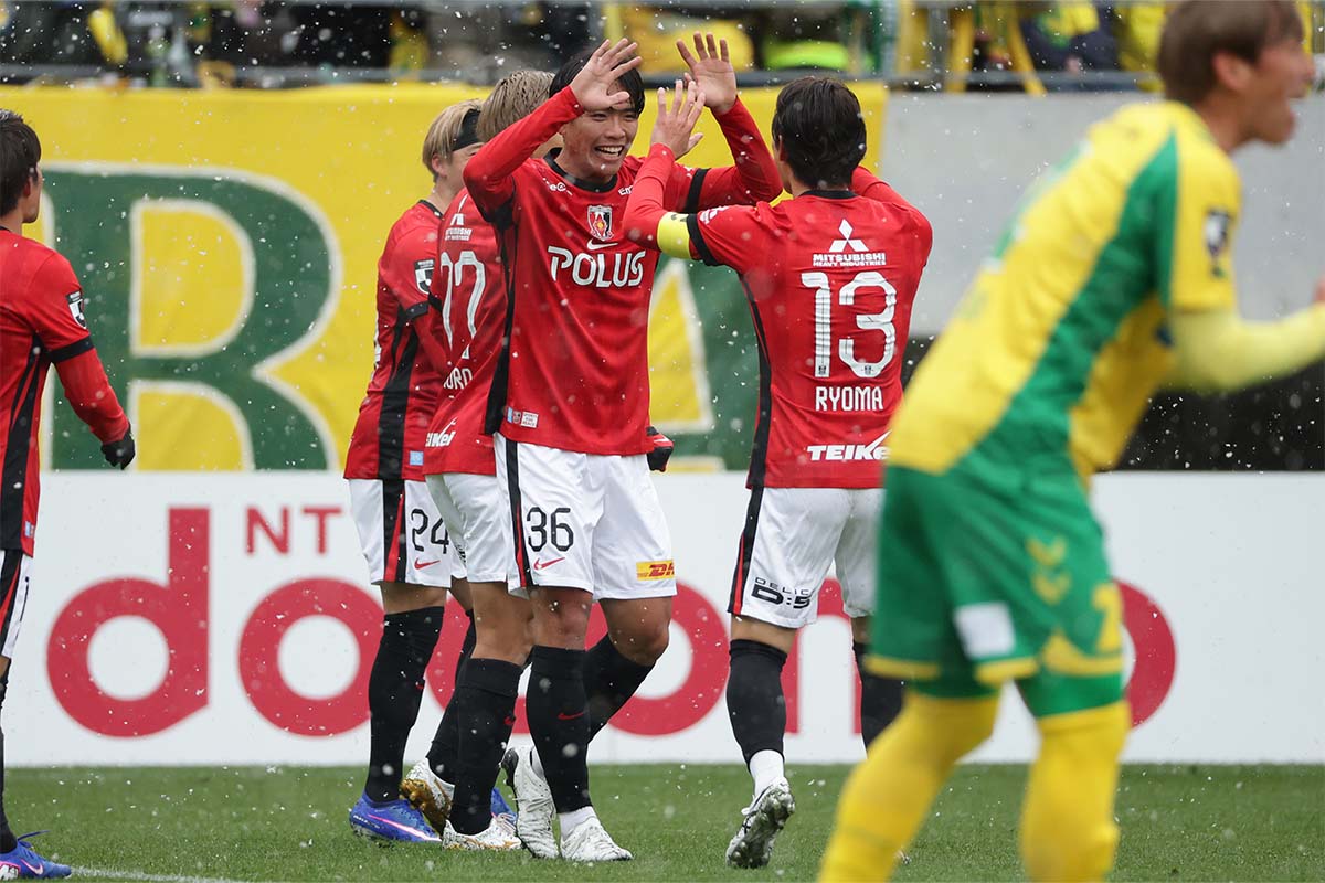 【J1結果速報】浦和レッズが昇格組のジェフ千葉を2ゴールで下す！ 数的優位のFC東京が鹿島アントラーズにPK戦の末に勝利