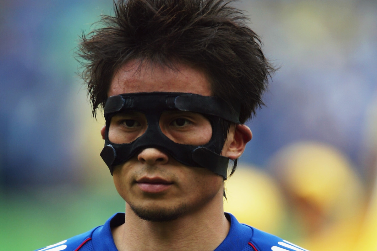 2002年W杯の日本代表DF宮本恒靖