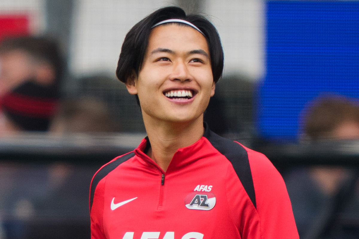 U-23日本代表主将のDF市原吏音、ヨングAZで劇的同点弾を演出！鮮やかな縦パスで移籍後初アシストを記録！