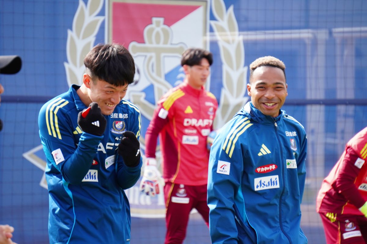 横浜F・マリノス　村上慶　オナイウ情滋