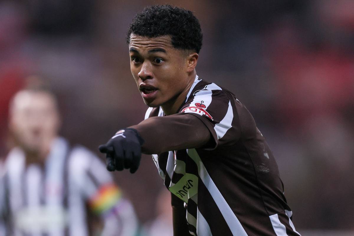 ザンクトパウリMF藤田譲瑠チマ