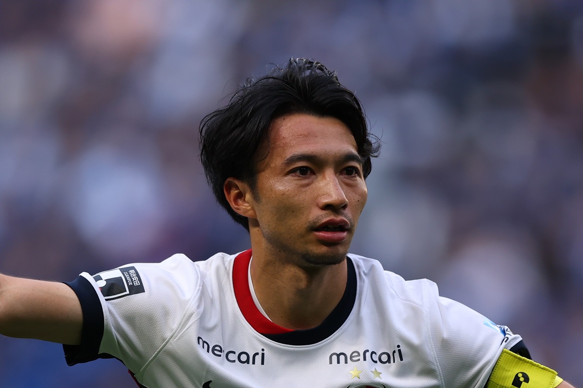 「文句ひとつ言わずに…」鹿島アントラーズ、柴崎岳が示す「他の選手も見習うべき」姿。限られた時間にすべて懸ける【コラム】