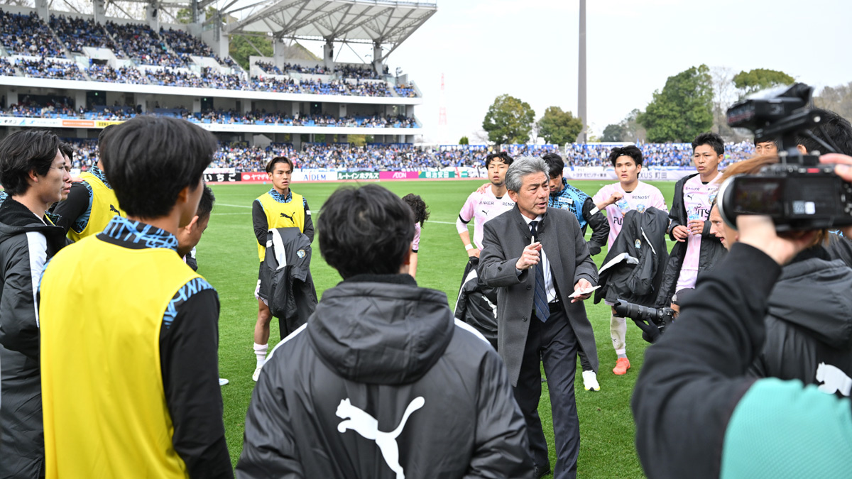 川崎フロンターレ・宮城天“DF表記“の謎。長谷部茂利監督の策略か、FC町田ゼルビアをかく乱するダミーか