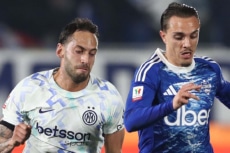 コモ対インテル