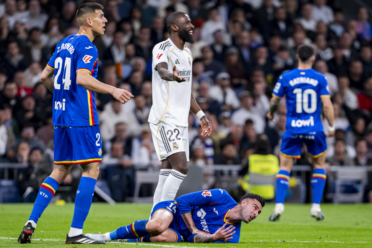 「顔をヒザで潰そうとした」ヘタフェDF、リュディガーの物議を醸す行為に「あれは暴力行為」と主張