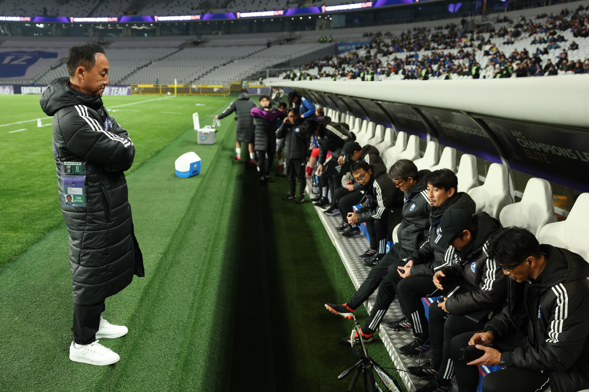 FC町田ゼルビアのスタッフ陣