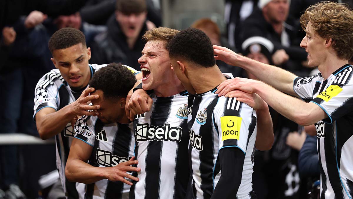 ドフリーで完璧なボレー！ ニューカッスルMFがバルセロナ相手に先制ゴール！ 後半ATのPKで第1戦の勝利を逃す【欧州CL】