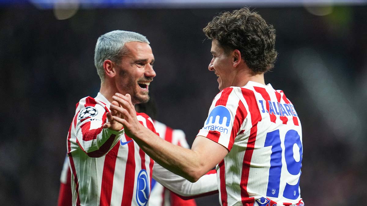 余裕か、煽りか？ アトレティコサポーターが前半3点リードでサンドウィッチを作る！？ 米メディアが激写【欧州CL】