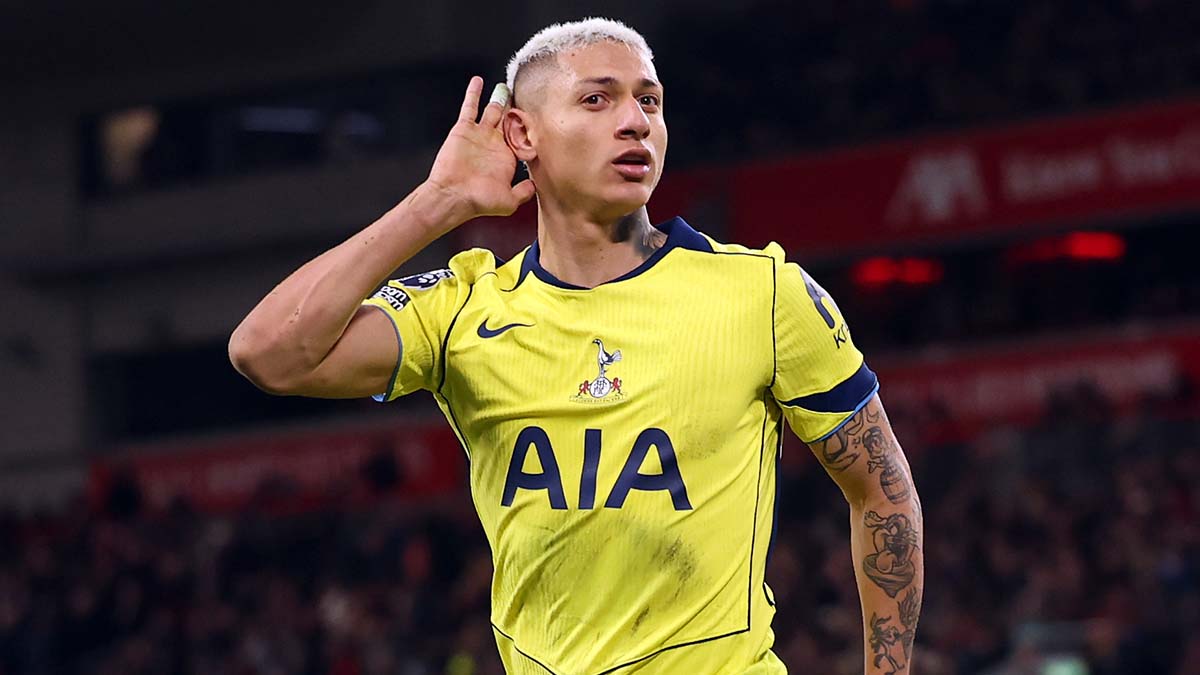 精度が凄い一撃！ トッテナムFWが終盤に同点ゴール！ 先制されるもリヴァプール相手にドロー決着