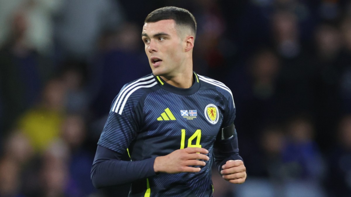 スコットランド代表MFレノン・ミラー