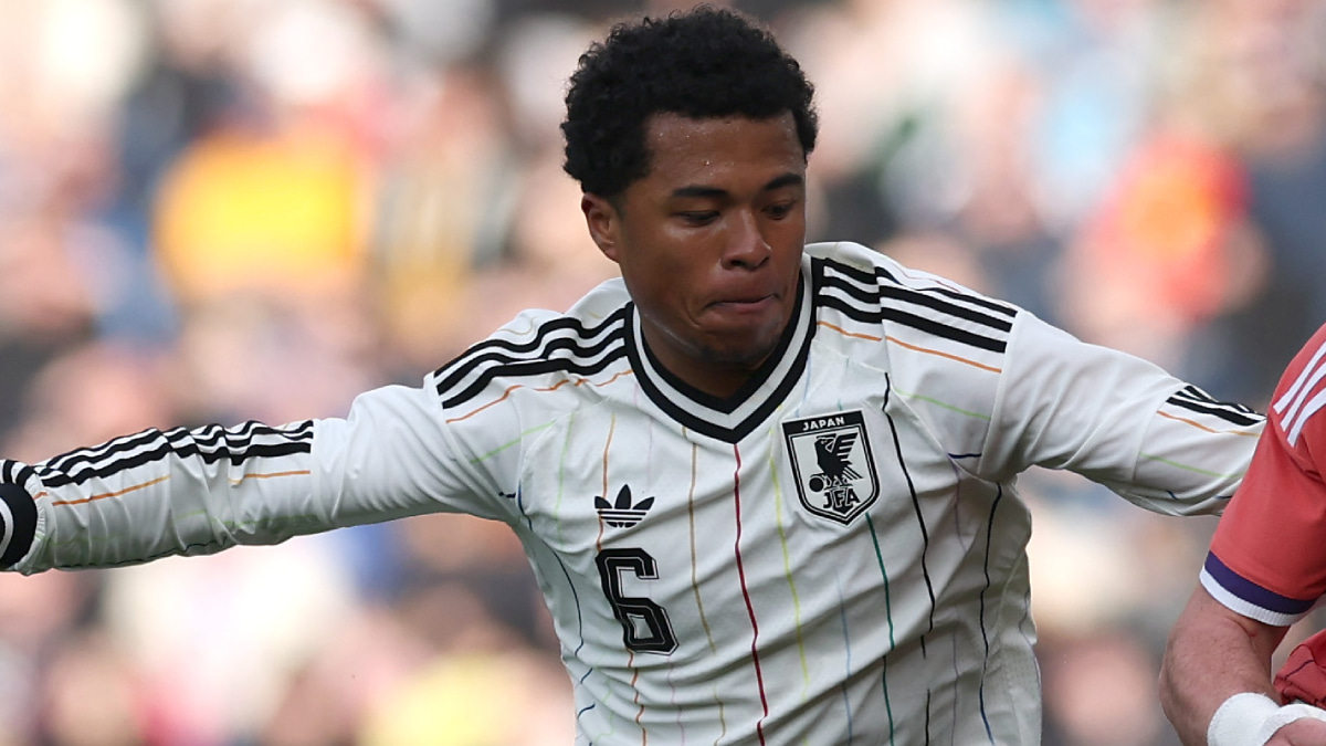 サッカー日本代表　藤田譲瑠チマ