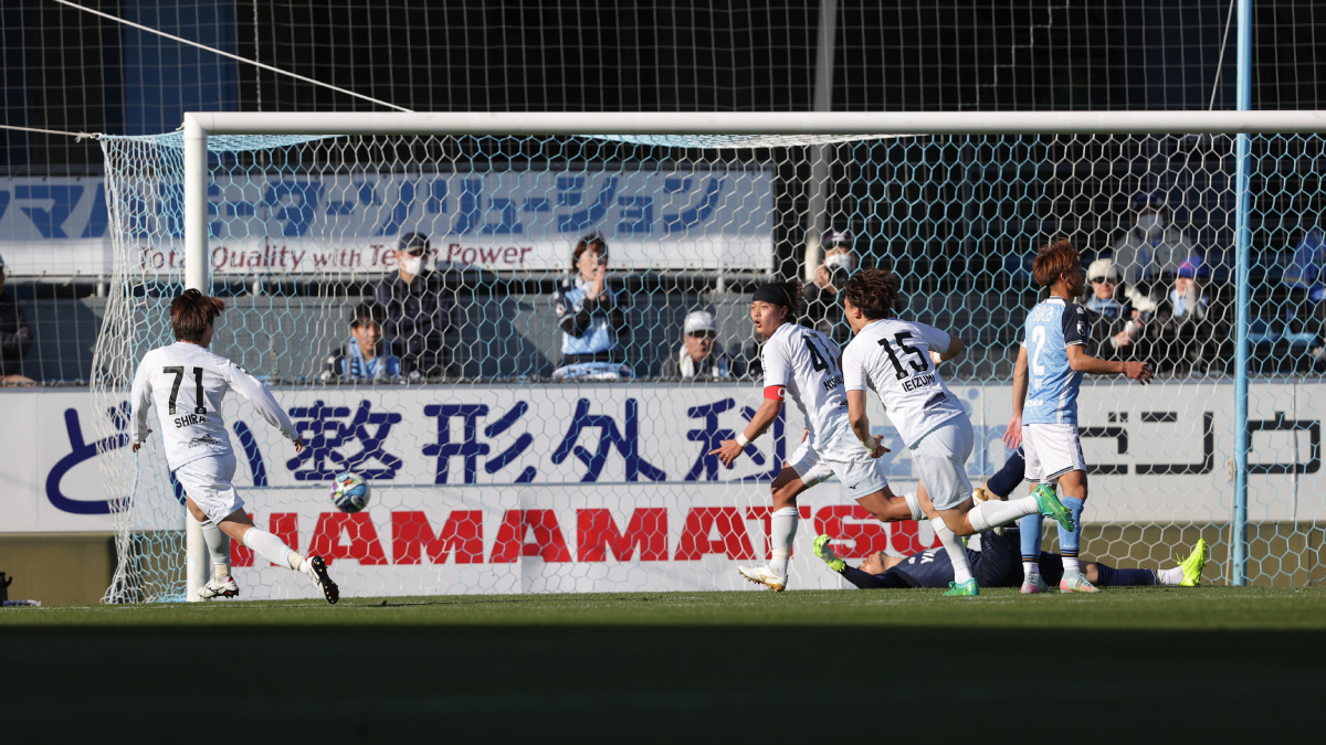 プロ初ゴールを決めた北海道コンサドーレ札幌　西野奨太