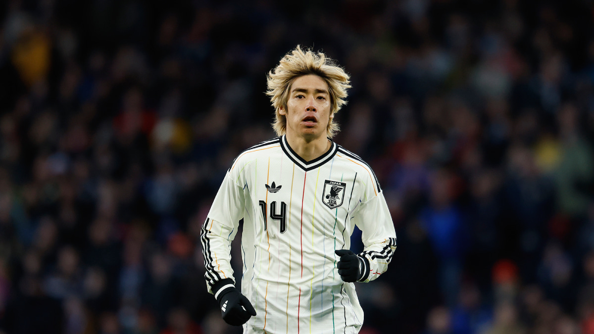 サッカー日本代表　伊東純也