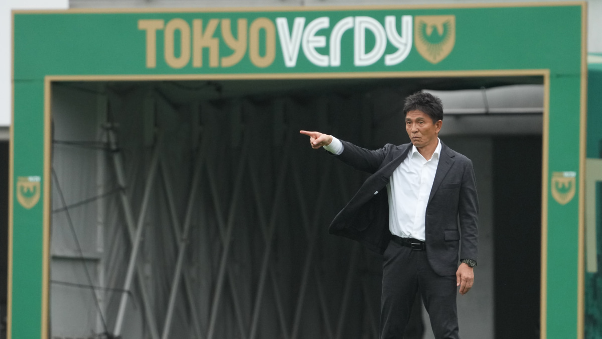 歴史的勝利に満足しなかった城福監督