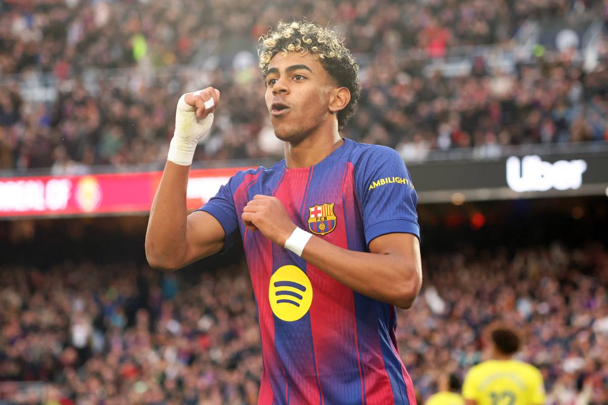 バルセロナ、FWヤマルがキャリア初の“ハットトリック”を達成！3位ビジャレアルに4発快勝でリーガ首位をキープ！2位レアルと「4」ポイント差