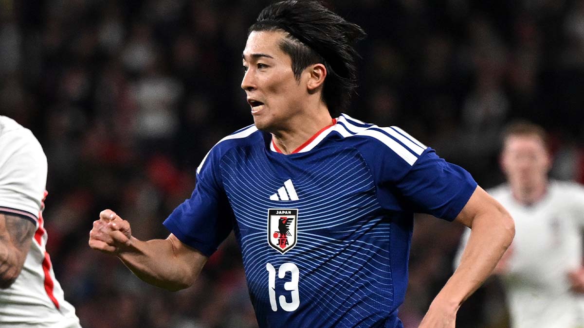 サッカー日本代表の中村敬斗