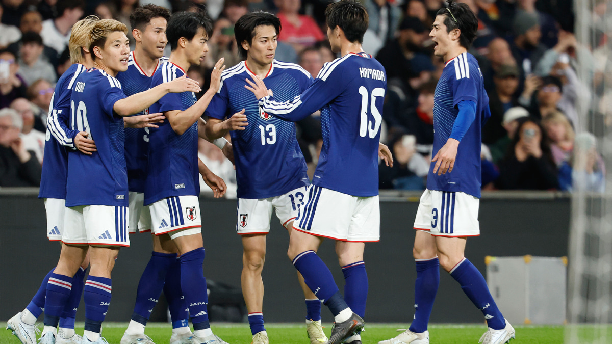 イングランド代表戦相手に先制したサッカー日本代表