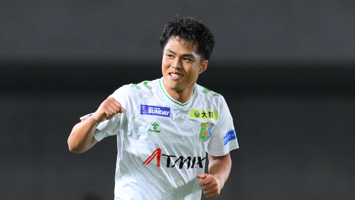 驚愕の一撃炸裂！ 10番・澤上竜二のゴールが凄すぎる…2Gの活躍で7連敗中のヴァンラーレ八戸を救う