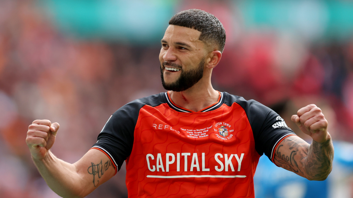 ウィルシャー監督に捧ぐ逆転弾！ ルートン・タウンの決勝ゴールが上手い…柔らかなファーストタッチから奪った価値ある一発