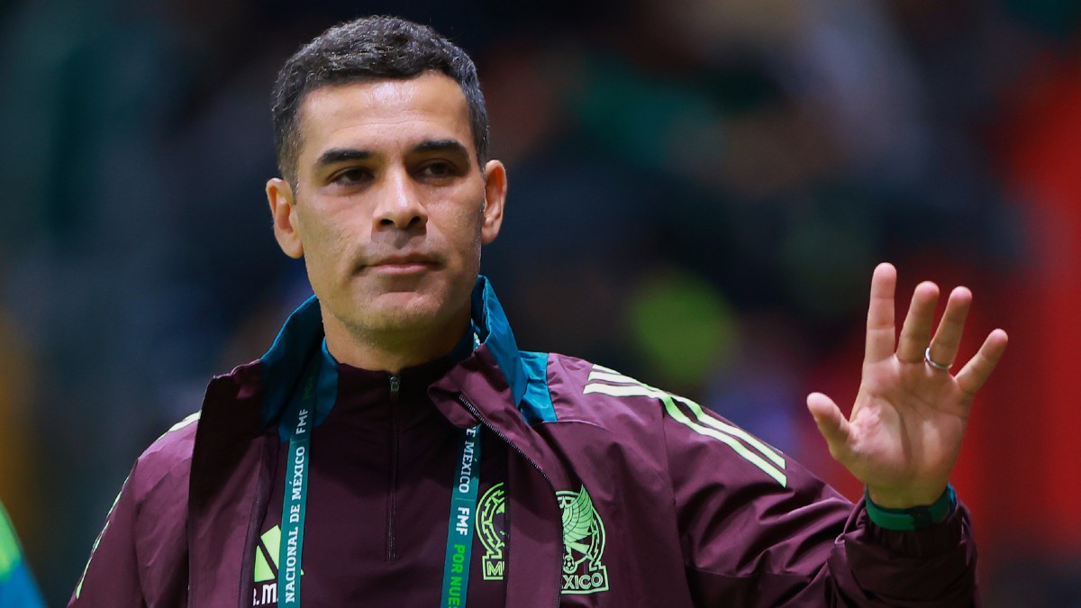 メキシコ代表のラファエル・マルケスコーチ