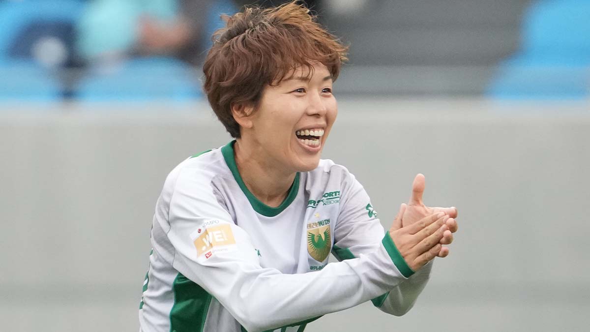 ミラクルPK！？ 本人もヒヤヒヤ。現役引退の岩清水梓、PKゴールが話題に！ 日テレ・東京ヴェルディベレーザが初優勝