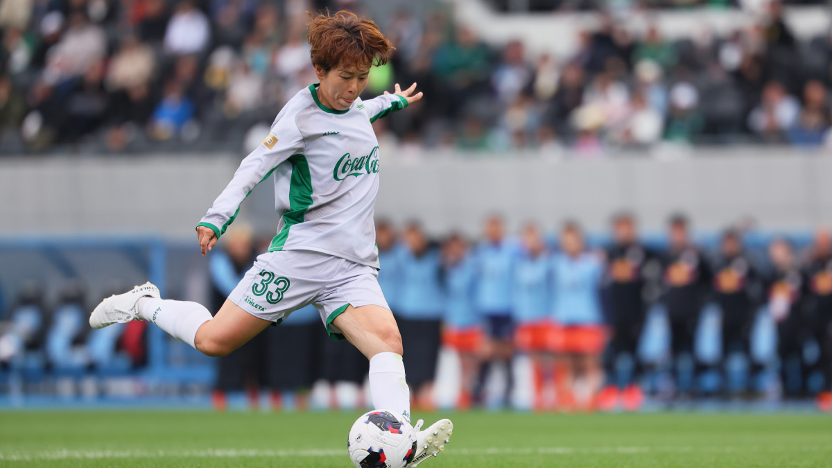 日テレ・東京ヴェルディベレーザ 岩清水梓