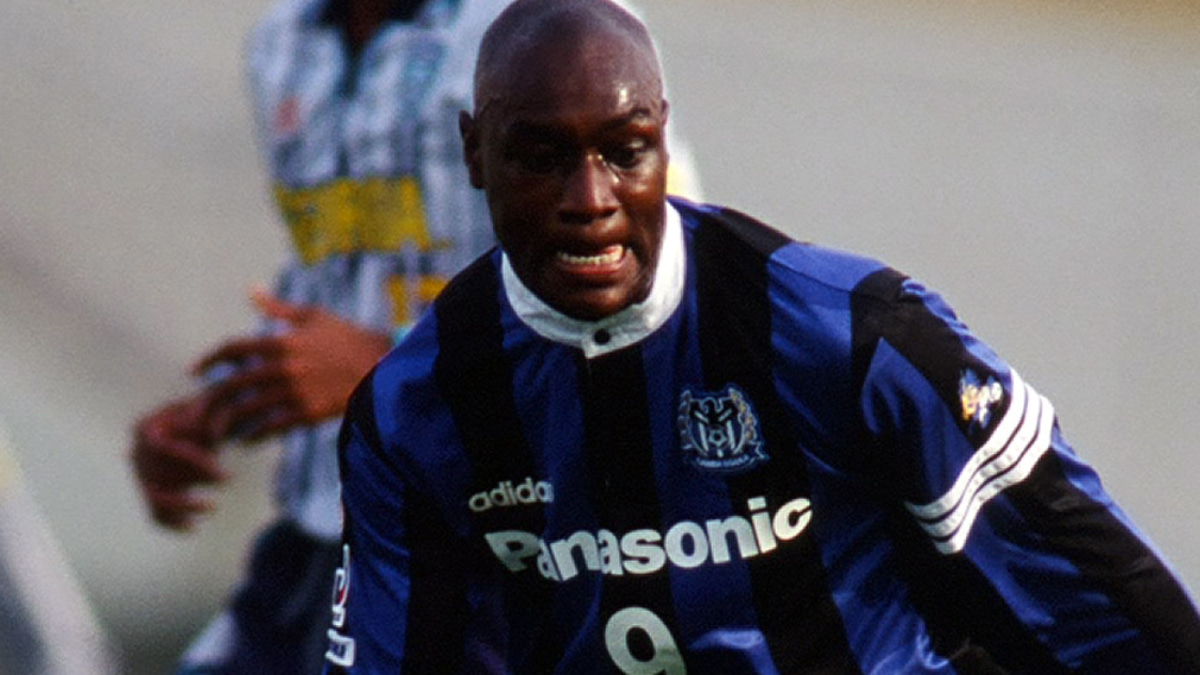 ガンバ大阪時代のFW：パトリック・エムボマ